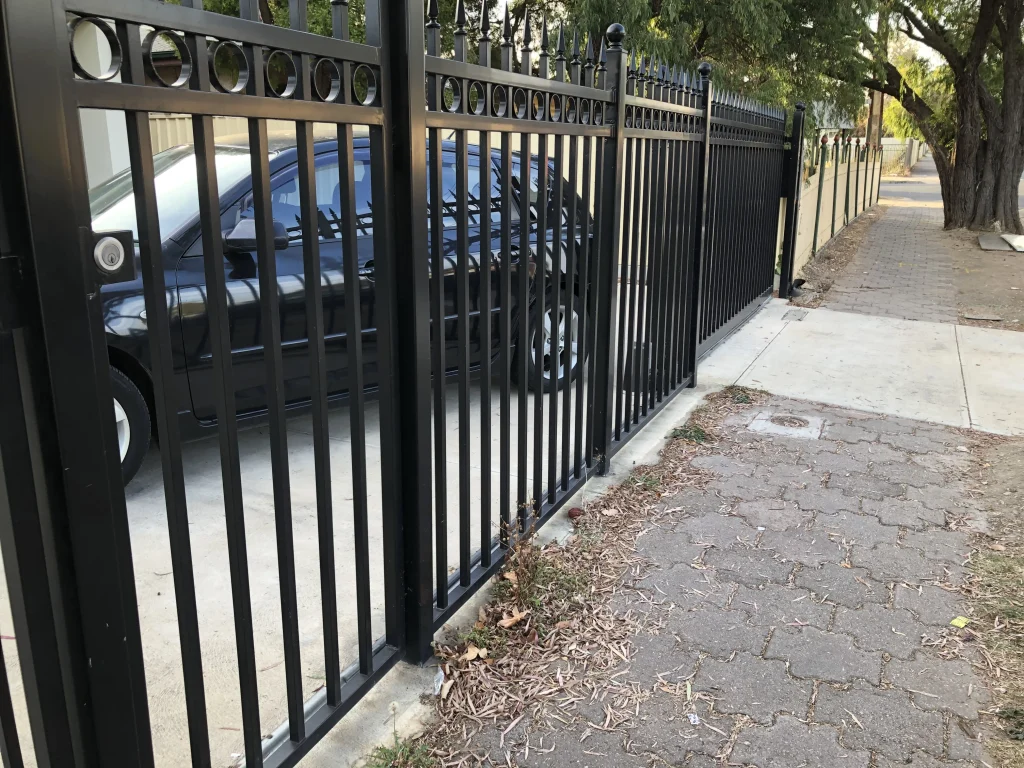 Tubular fencing adelaide cost 
