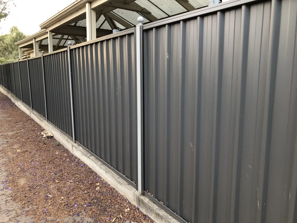 Good Neighbour Fence In Hillcrest