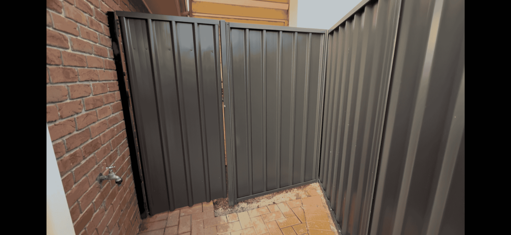 Colorbond gates adelaide (1)